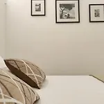 Tiberi Apartament Capri