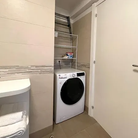 Tiberi Apartment Capri